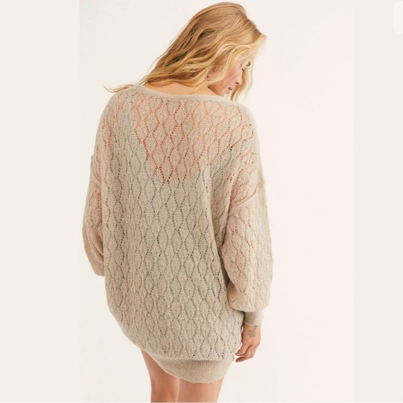 Free People 'Say Oversize Open-Knit Tunic Sweater - Picture 4 of 9